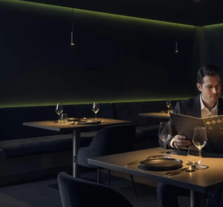 Szezonális éttermi menü elegáns tálalással az Okos Kalandd lounge-ban